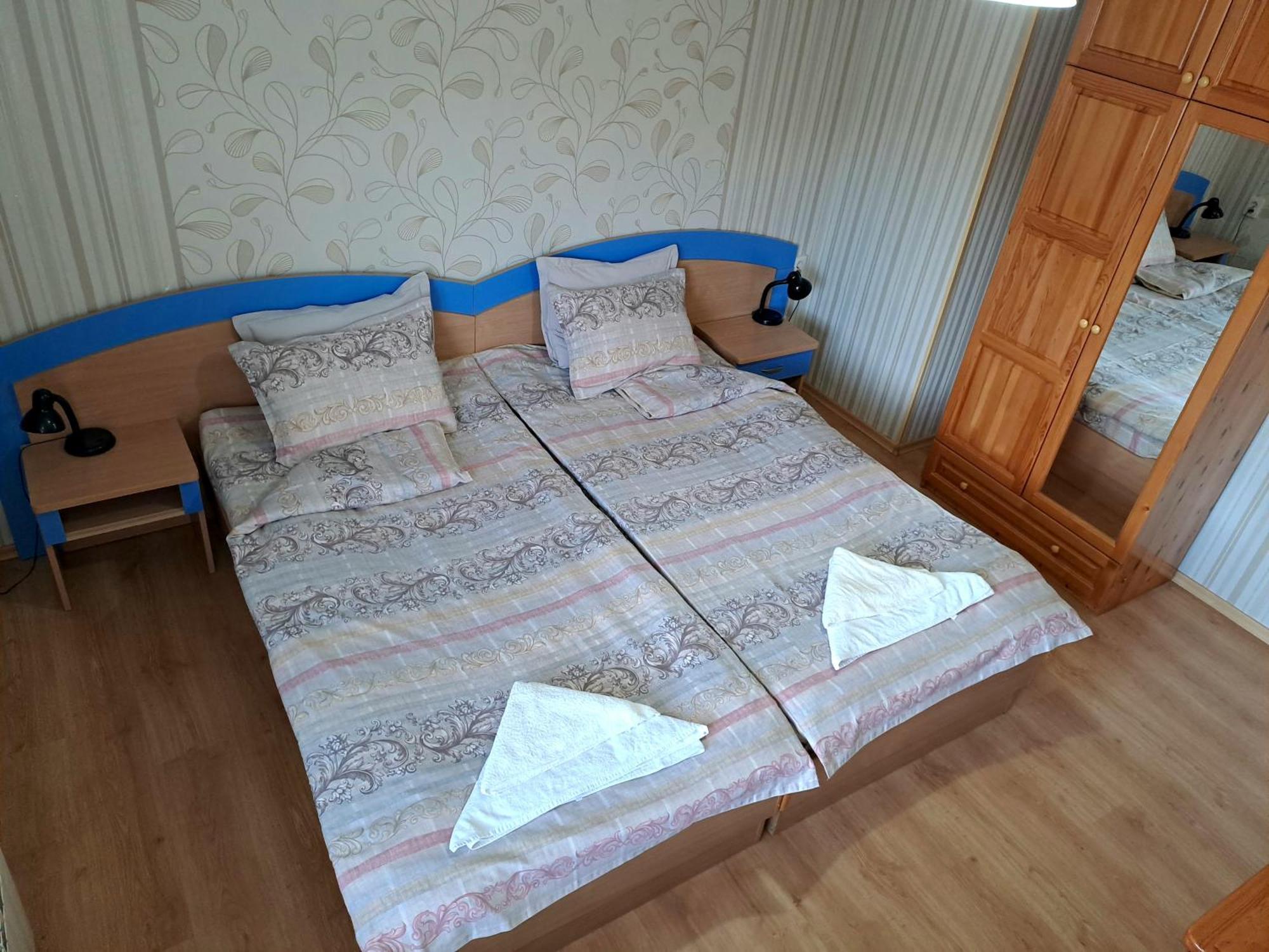 Kovacha Guest House Raduil Экстерьер фото